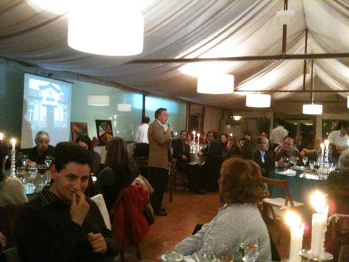 O jantar juntou cerca de cem pessoas nas instalações da Quinta da Hera