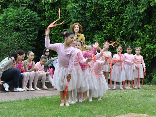 A Banda da Covilhã apresenta um espetáculo de ballet clássico