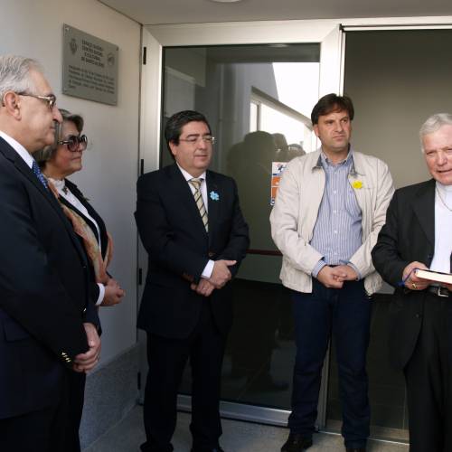 Melo Bernardo, Jeni Almeida, Vítor Pereira e Filipe Fabião na benção do edifício 