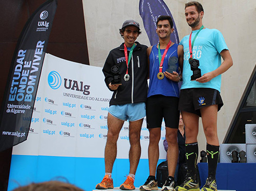 Filipe Franqueiro (ao centro) foi o grande vencedor da prova de Trail, que decorreu em Faro