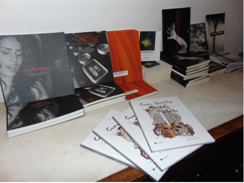 As obras de Pedro Teixeira Neves vão do romance à poesia, do livro infantil à fotografia.