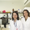 Raquel Ferreira (à esquerda) e Liliana Bernardino, coordenadora do trabalho de investigação 