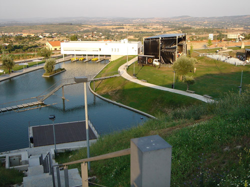 A piscina-praia ter lugar no Jardim do Lago, que no Sbado  noite foi palco para um concerto