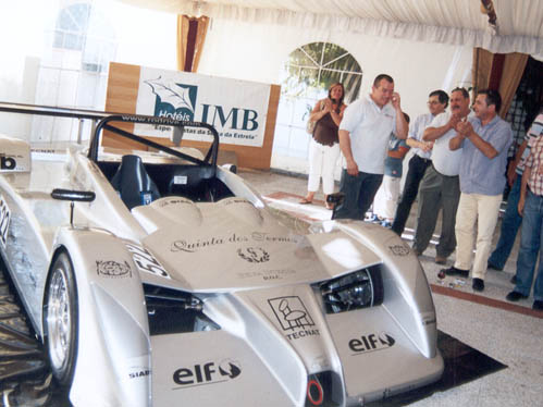 A apresentao do carro da equipa covilhanense Rodrive