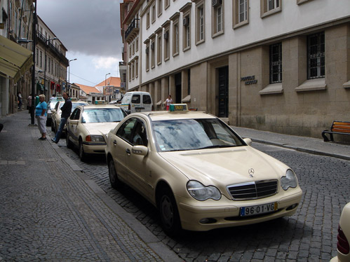 Os taxistas vo agora a passar a vigiar as estradas do concelho