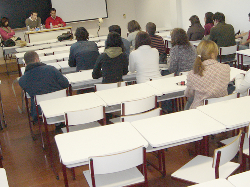 O debate sobre a discriminalizao do aborto decorrer na sala 7.17 do Plo IV da Universidade da Beira Interior