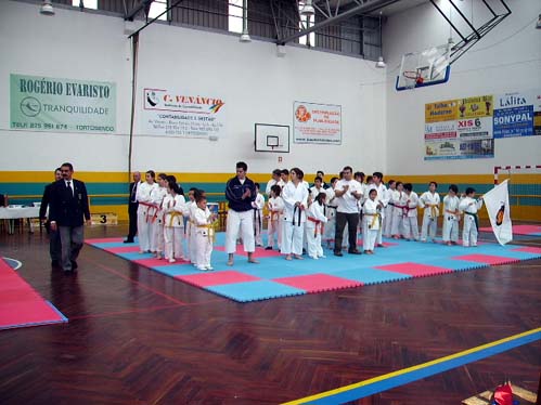 O pavilho do Unidos do Tortosendo foi palco deste encontro