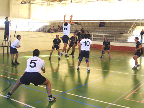 A equipa de Voleibol masculino da AAUBI no passou da fase de grupos. (fonte AAUBI)