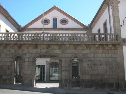 O curso decorre no Laboratrio de Lnguas da UBI