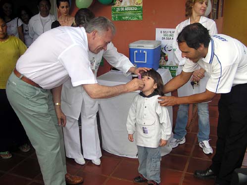 A Junta do Ferro comparticipa na compra das vacinas contra a gripe