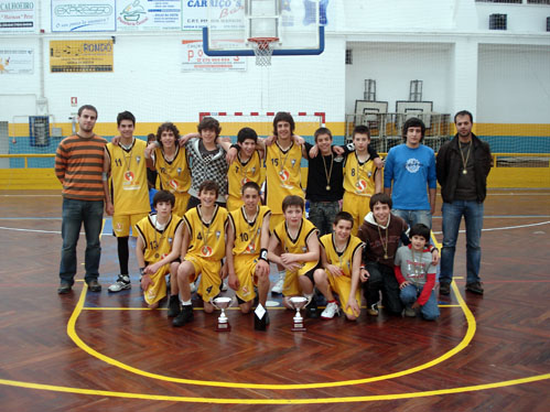 A formao do Unidos est agora na fase final do torneio