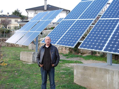 Carlos Micaelo junto da estao energtica