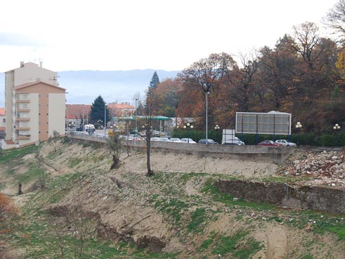 Junto ao novo Parque da Goldra vo nascer duas pontes pedonais