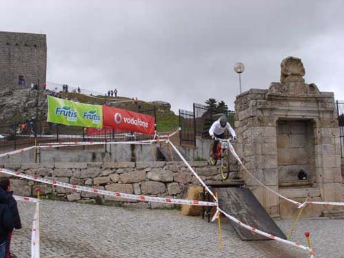 A cidade mais alta do Pas vai acolher mais uma prova de Downhill