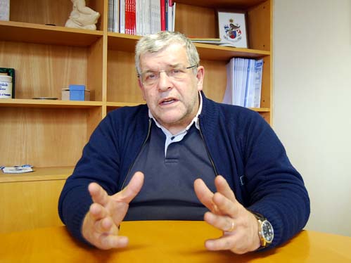 A avaliação vai ser diferente, já não contam só as frequências, mas é o trabalho do aluno ao longo das semanas