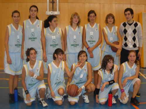 A formação de sub-14 femininos é a terceira melhor do País