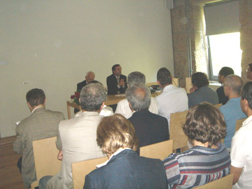 A cerimónia de apresentação dos livros contou com a presença de académicos portugueses e brasileiros