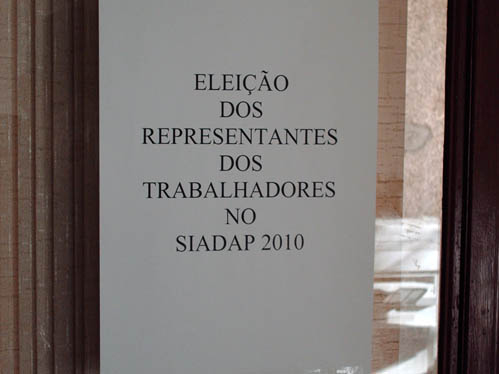 Entrada para a sala de votações para a SIADAP