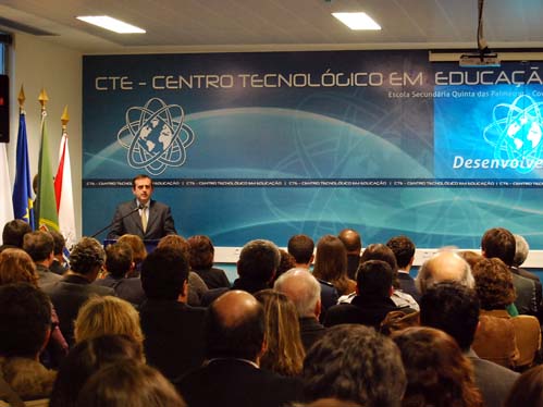 Na inauguração desta estrutura foram assinados diversos protocolos com entidades externas à escola, como a UBI