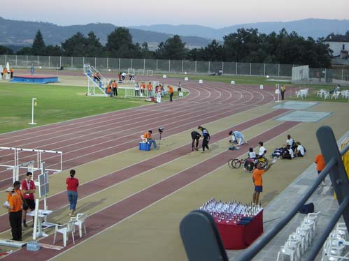 As aulas abertas à população decorrem no complexo desportivo (foto de arquivo)