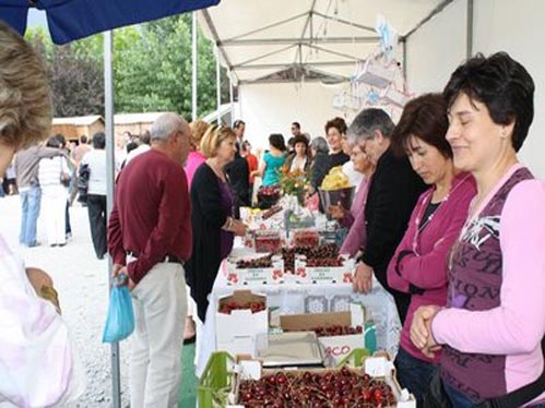 O Ferro volta a promover a feira da cereja