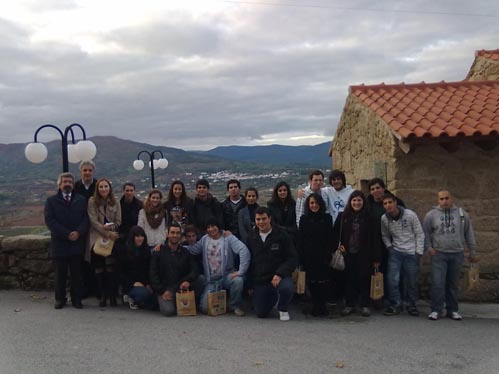 Os alunos estiveram um dia na Câmara de Belmonte