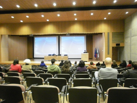 Apresentação da Comissão de Ética perante a audiência