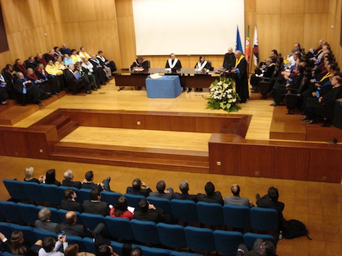 A abertura solene do novo ano serviu para distinguir Júlio Fermoso com o título de doutor honoris causa