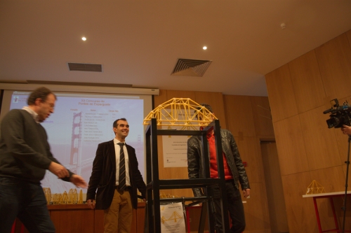Concurso Pontes de Esparguete 2012 juntou 46 protótipos na competição