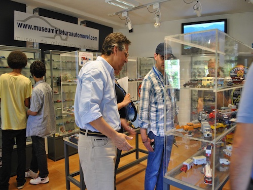 Neste evento, os participantes tiveram a oportunidade de conhecer o Museu da Miniatura Automóvel