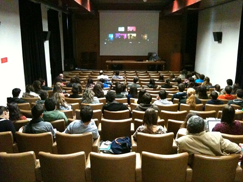 André Lemos apresentou as suas pesquisas aos alunos da Faculdade de Artes e Letras