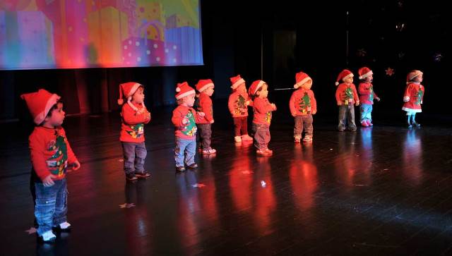 O anfiteatro das sessões solenes da UBI foi palco da festa de Natal dedicada às crianças.