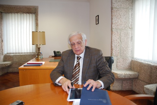 Paquete de Oliveira, presidente do Conselho Geral da UBI, é um dos participantes da reunião