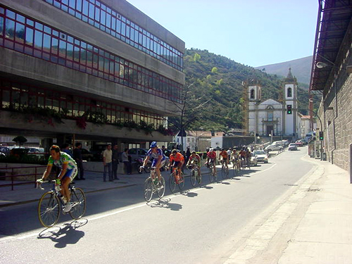 A Covilhã assiste à passagem dos ciclistas a 7 de agosto, na etapa da subida à Torre