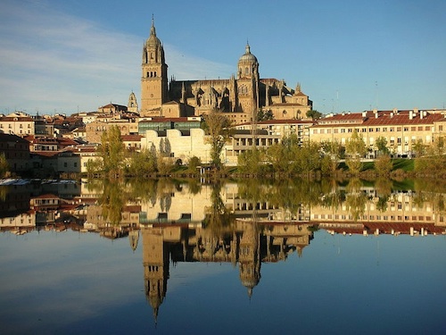 A formação dos oito bolseiros terá lugar na cidade de Salamanca