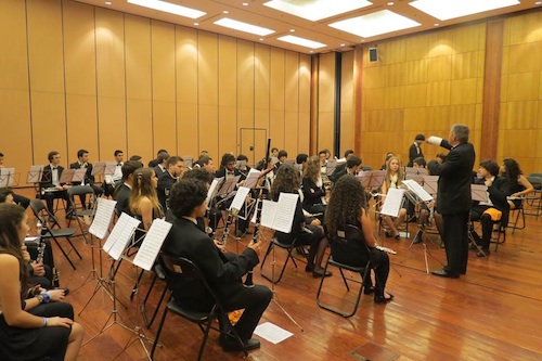 A EPABI promove em fevereiro aulas para jovens músicos (Foto: Facebook EPABI)