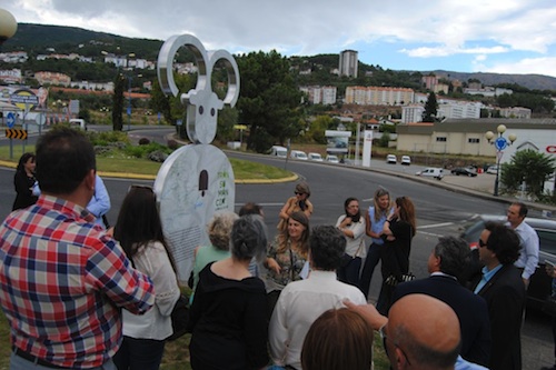 O painel que assinala a atividade da transumância fica instalado na principal via de acesso à Covilhã