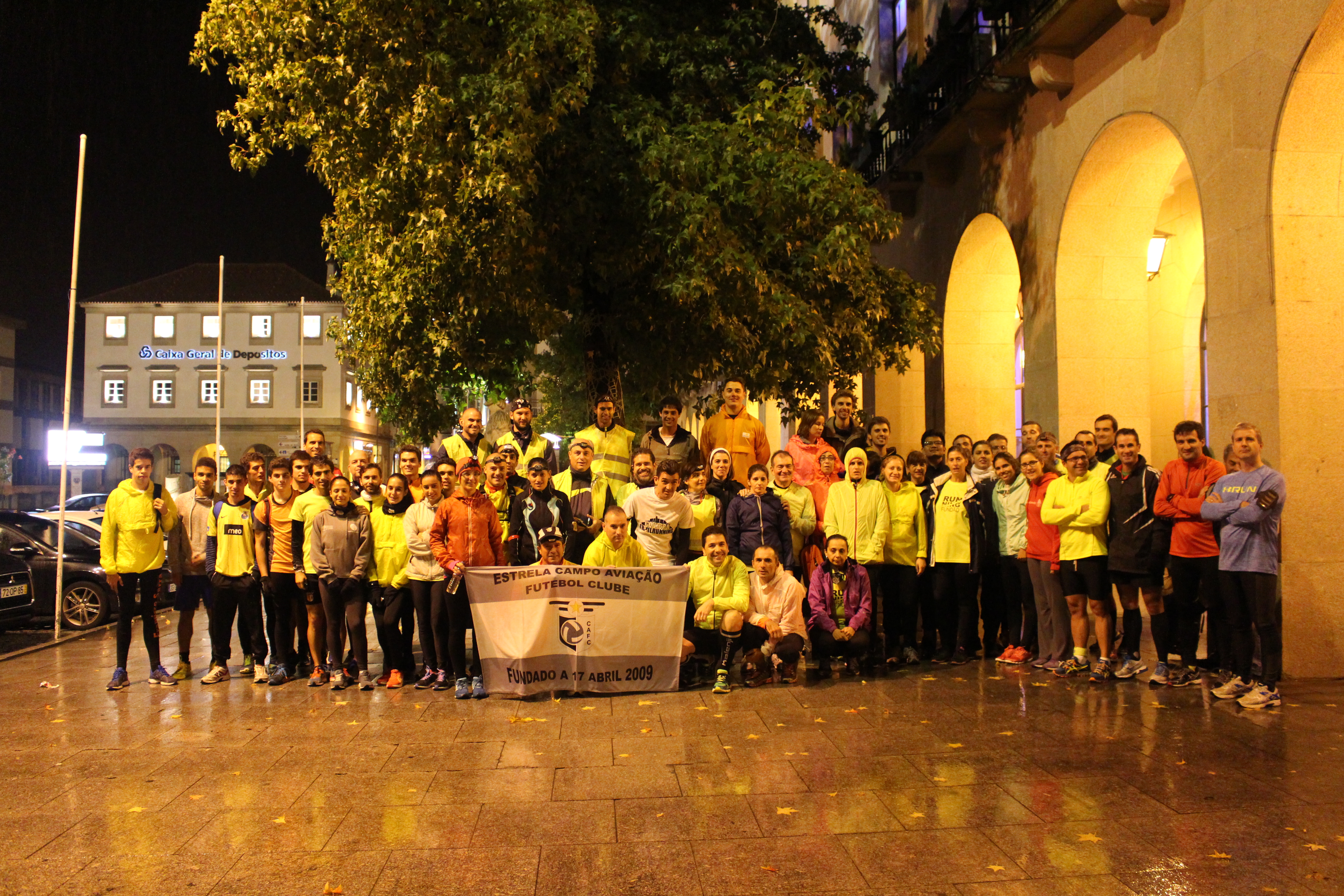 Foto de grupo antes do início da partida