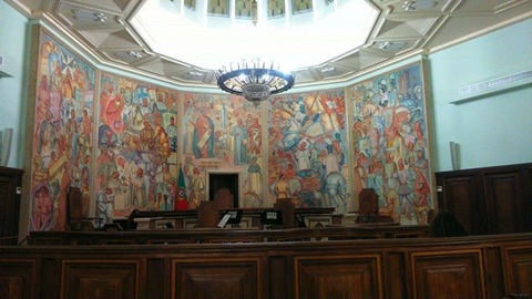 Sala de audiências do Tribunal da Covilhã onde foi realizado o concerto.