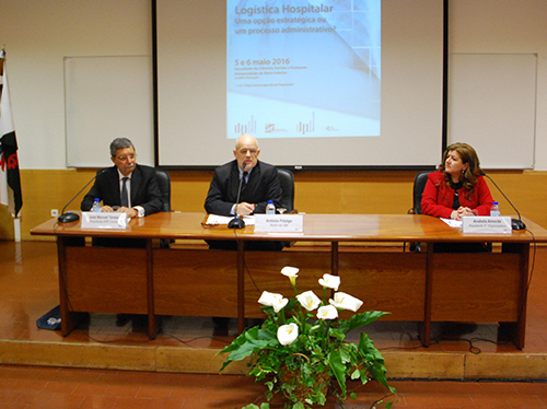 Reitor da UBI, António Fidalgo, durante o IV Seminário de Gestão em Saúde