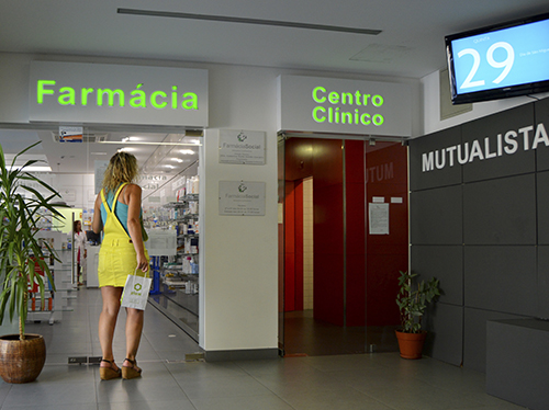 Trata-se da primeira farmácia social portuguesa a funcionar também como local de venda de medicamentos não sujeitos a receita médica