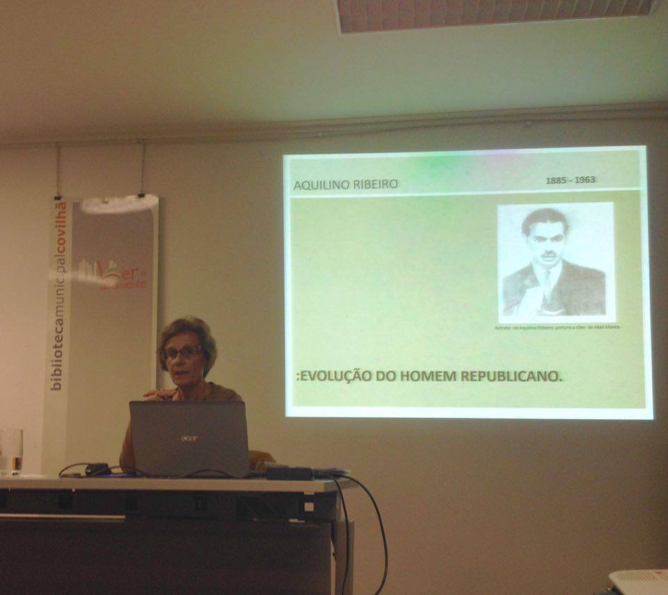 Celina Arroz na apresentação do seu livro