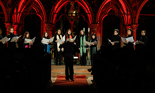 Coro Misto da Beira Interior cantou ainda na Igreja de St. Pierre-le-Jaune, perante o Ministro da Cultura de Portugal