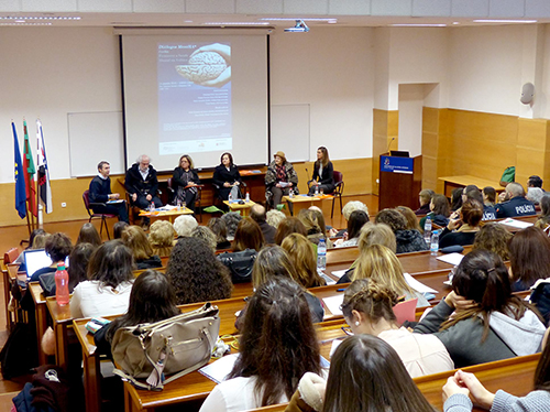 Especialistas de vários quadrantes estiveram presentes, numa sessão muito participada. Foto: FCSH