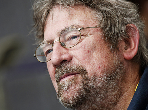 John Michael Kosterlitz foi Prémio Nobel da Física em 2016