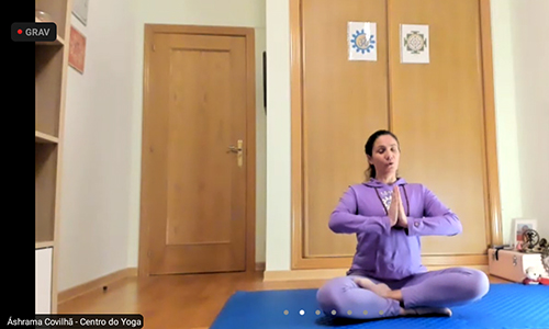 Aula aberta online de Yoga