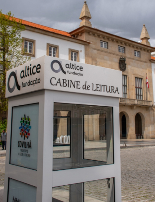 Cabine de Leitura no Centro da Covilhã. Fonte: CM Covilhã