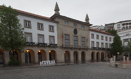 Câmara Municipal da Covilhã Fonte: Artur Silva