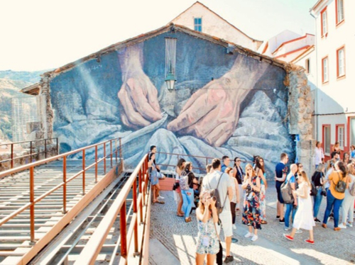 Centro histórico da Covilhã acolhe a 8.ª edição do WOOL    [Fonte: mariscando.com]