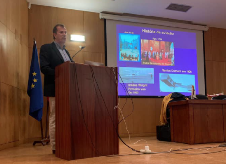 A palestra com o comandante João Roque Santos decorreu na Faculdade de Engenharia
Foto: Créditos- núcleo de aeroubi